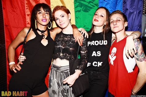 amatuer lesbian party